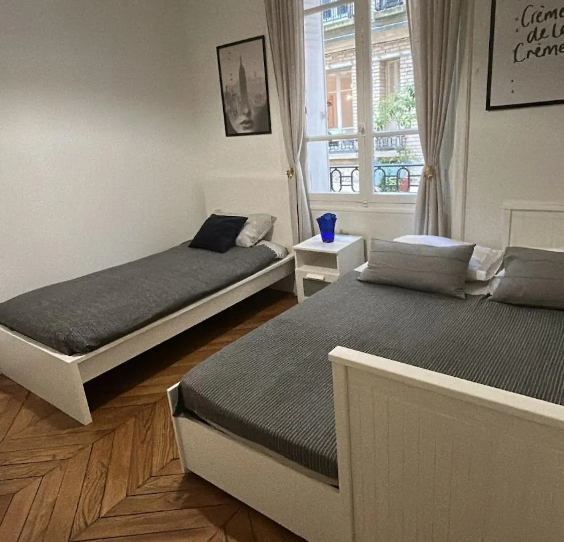 Appartement Au Coeur De Paris 0*,  France
