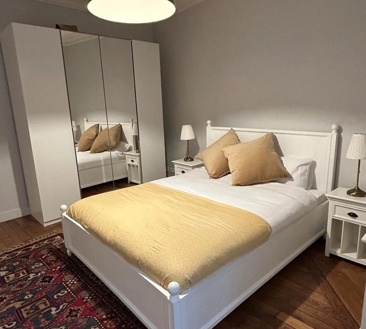 Appartement Au Coeur De Paryż Apartament